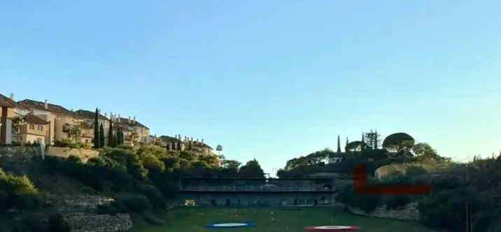 Venta de parcela residencial en Elviria 0