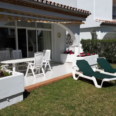 Venta de casa pareada en Miraflores