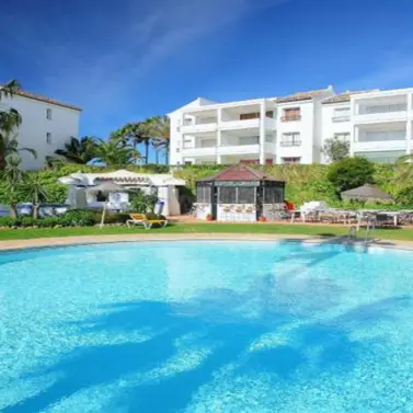 Venta de casa pareada en Miraflores