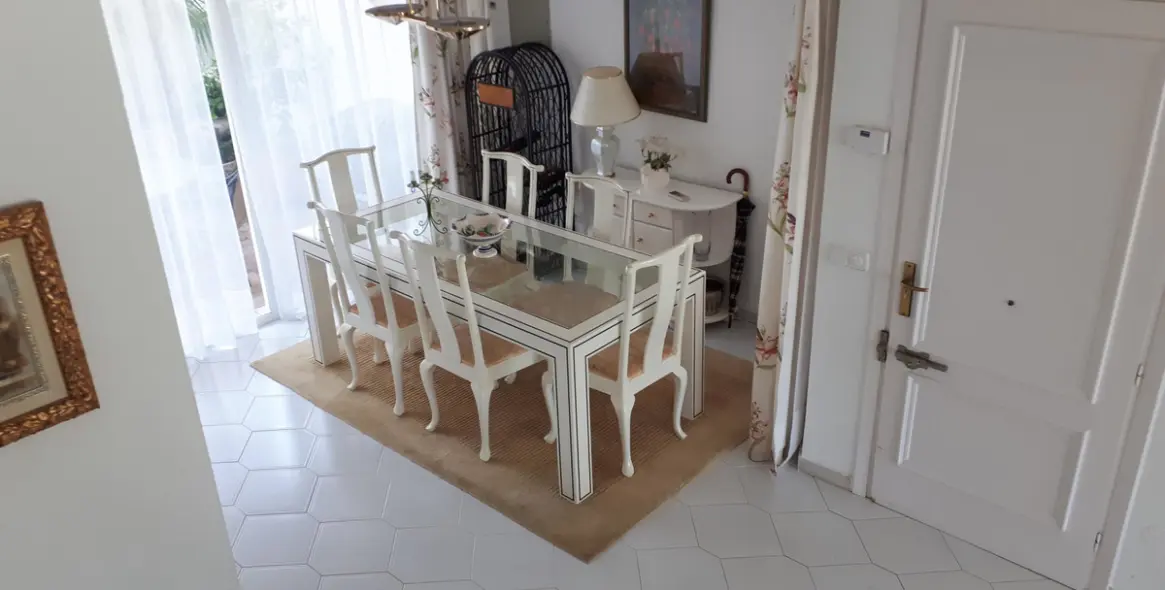 Sale of semi-detached house in Miraflores 13