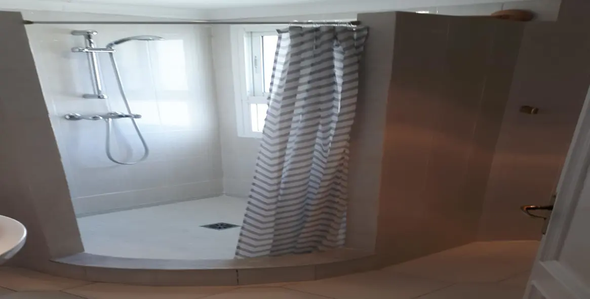 Sale of semi-detached house in Miraflores 23