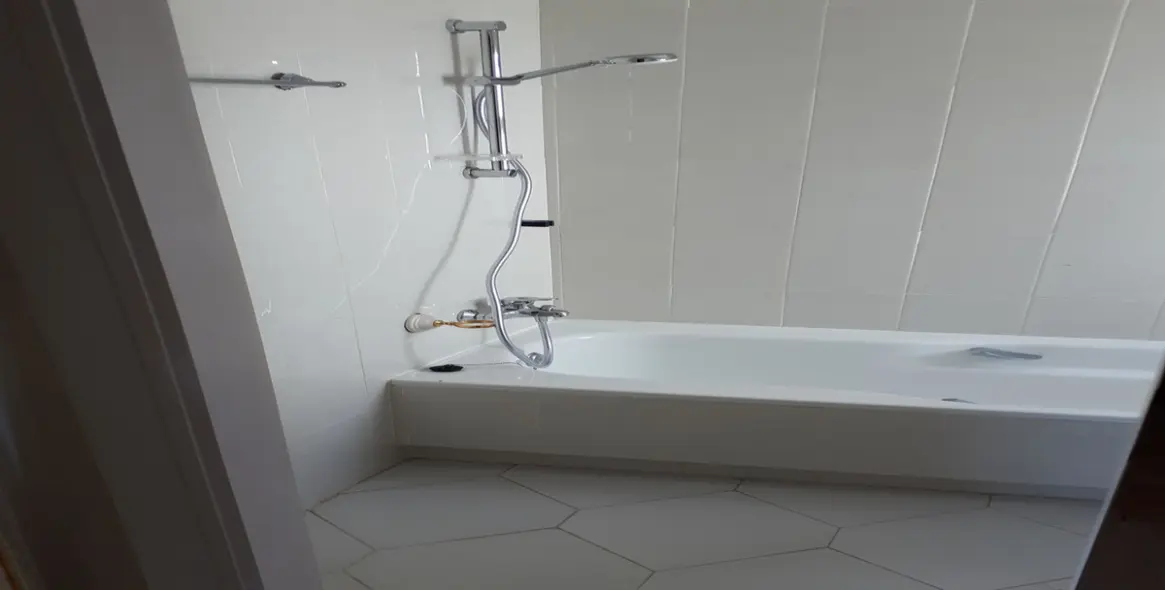 Sale of semi-detached house in Miraflores 24