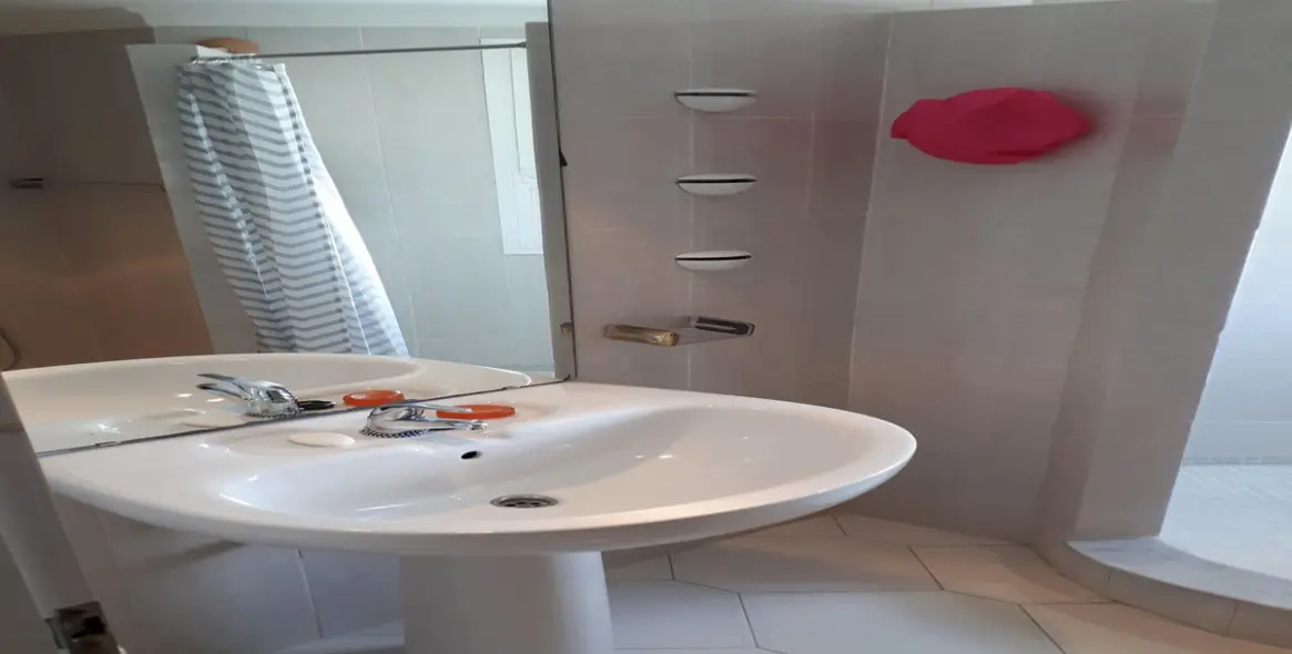 Sale of semi-detached house in Miraflores 27