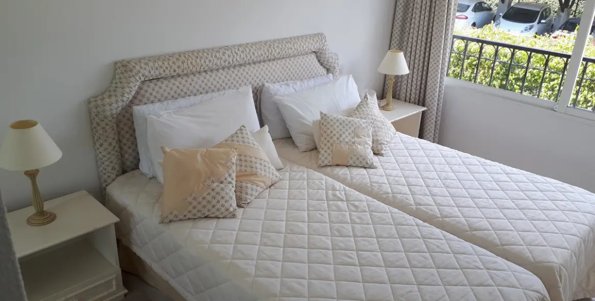 Sale of semi-detached house in Miraflores 35