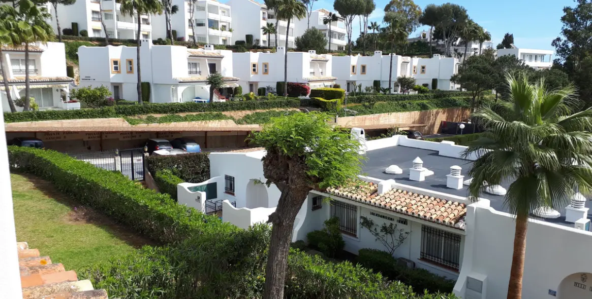 Sale of semi-detached house in Miraflores 47
