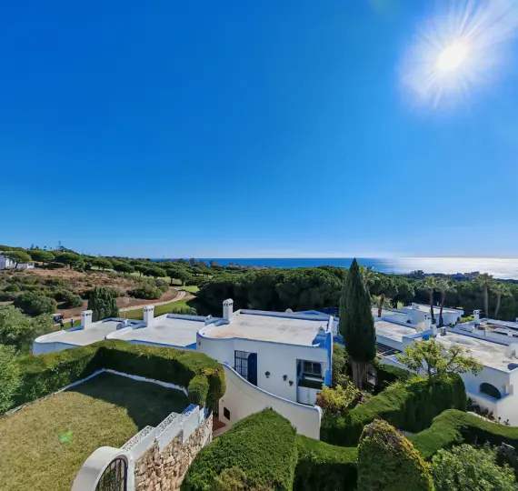 Sale of townhouse in Cabopino