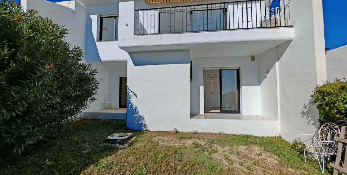 Sale of townhouse in Cabopino 14