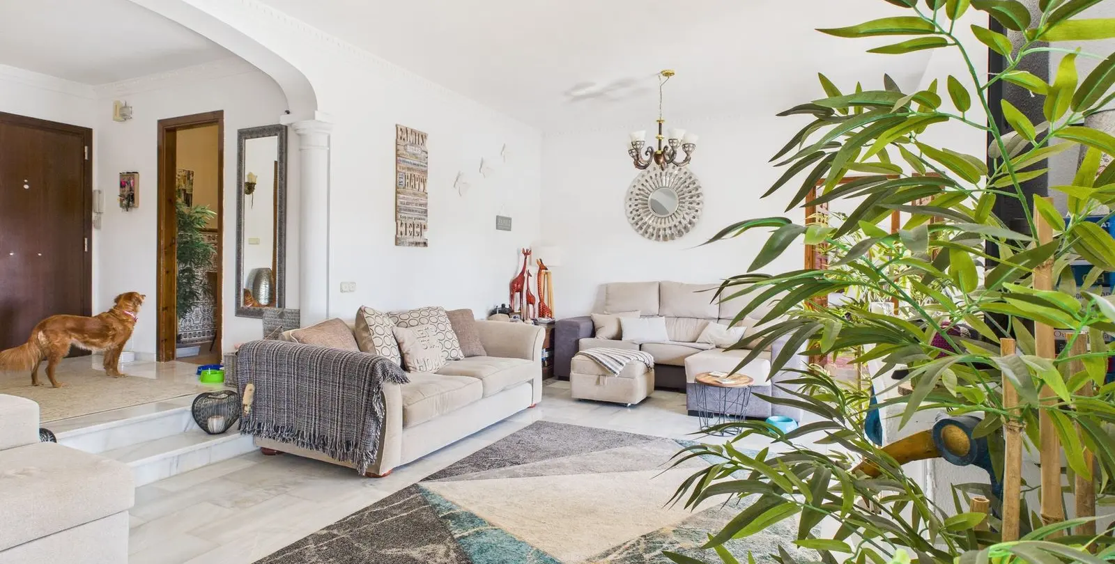 Продажа  отдельно стоящей виллы в Estepona 9