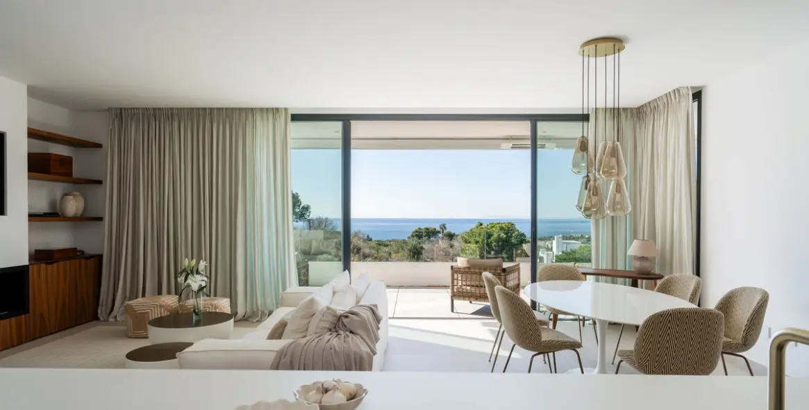 Sale of middle floor apartment in Artola 1