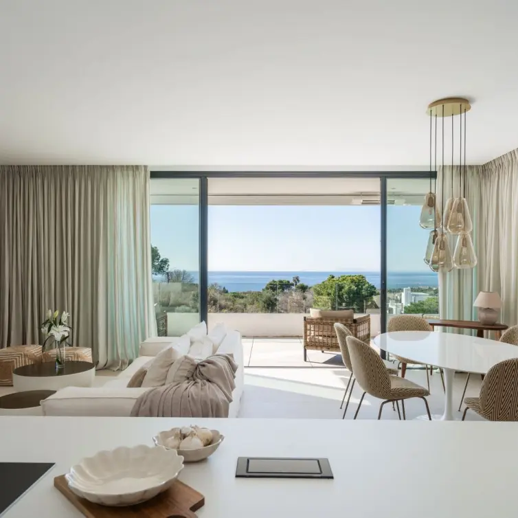 Sale of middle floor apartment in Artola