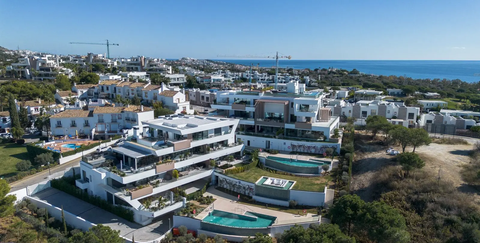Venta de apartamento en planta media en Marbella 4