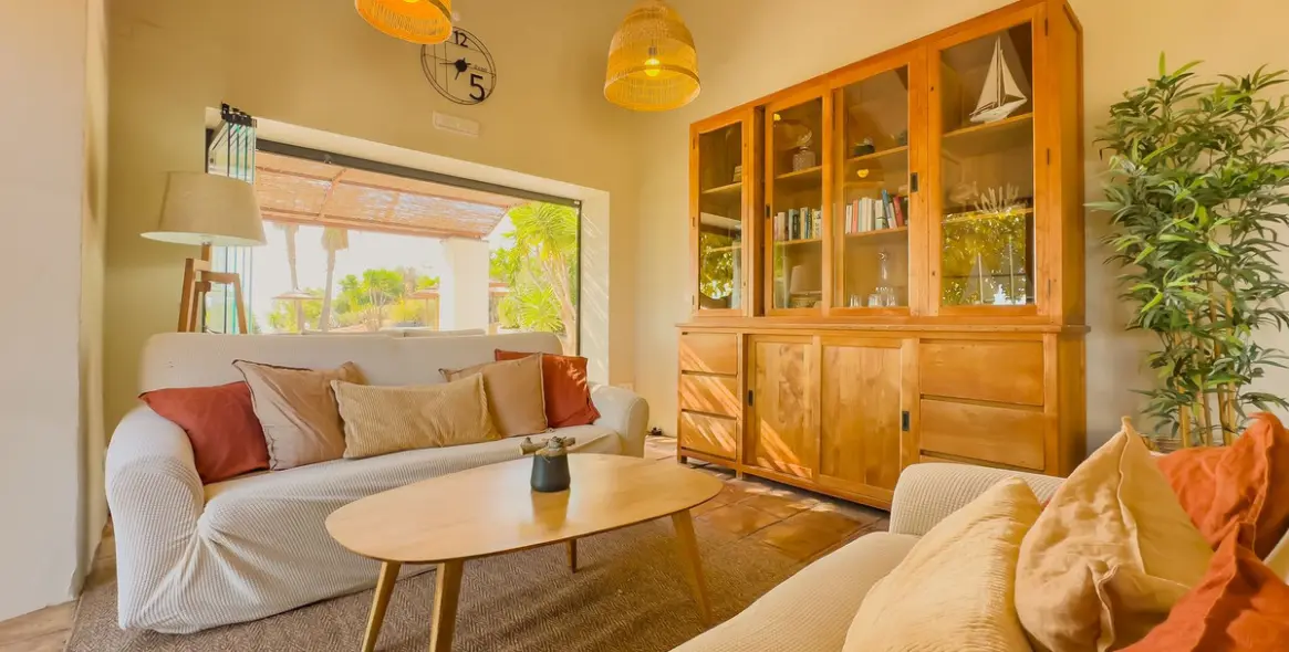 Продажа отеля в Villanueva De La Concepcion 14