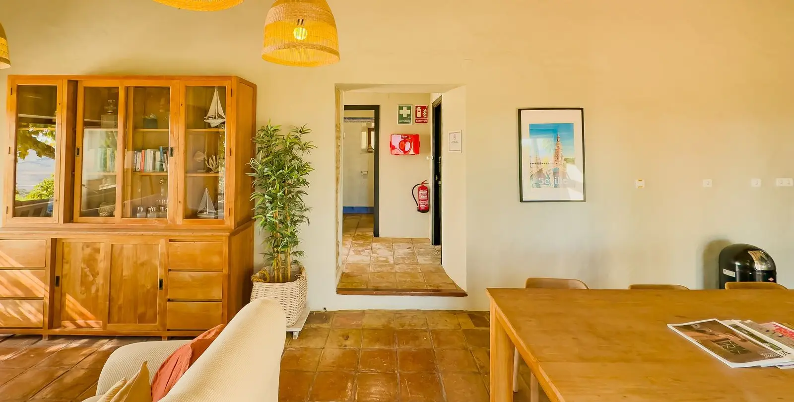 Sale of hotel in Villanueva De La Concepcion 15