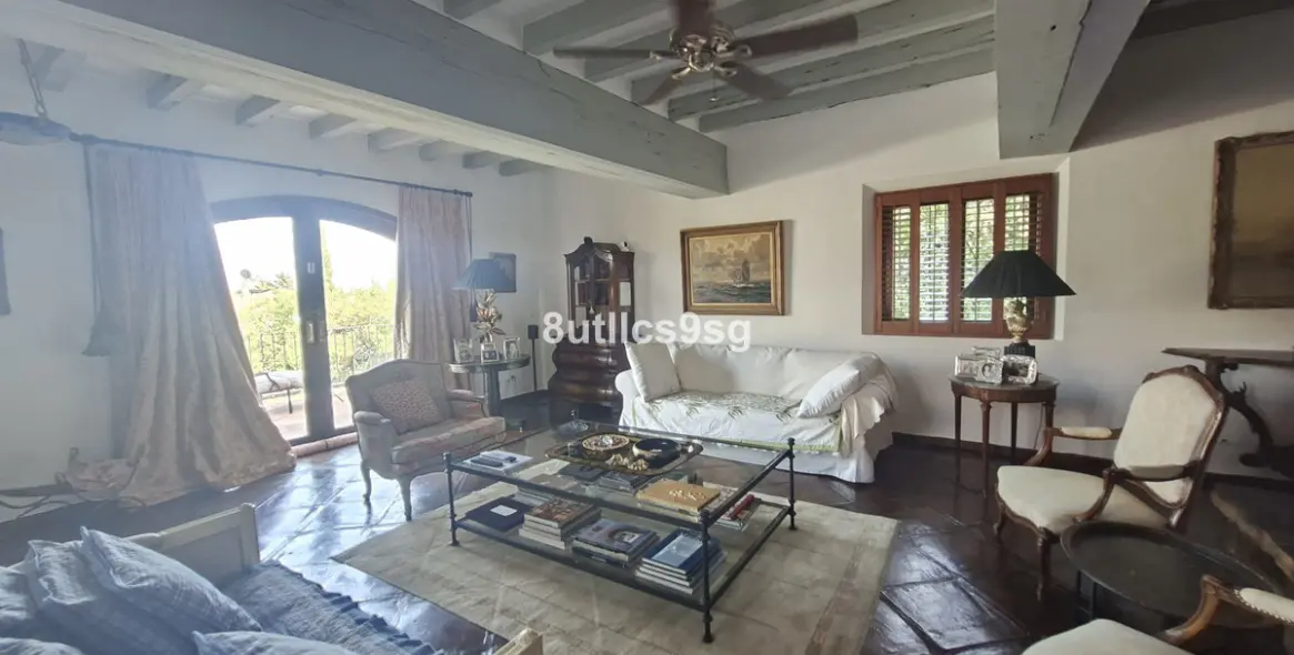 Продажа  отдельно стоящей виллы в Nueva Andalucía (район Aloha) 17