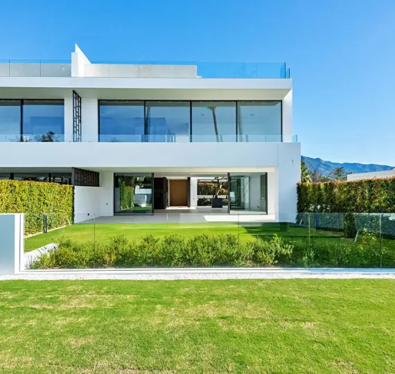 Semi-detached house R5151622