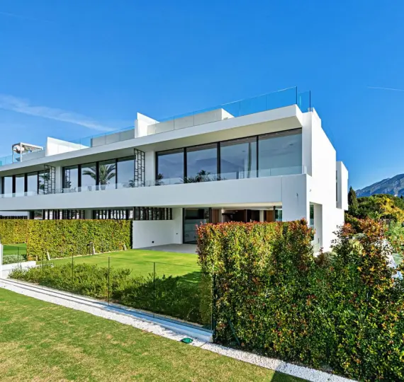 Semi-detached house R5151622