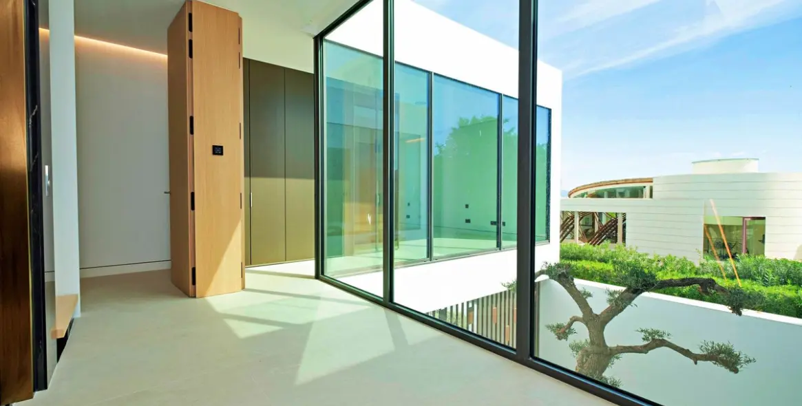 Sale of semi-detached house in The Golden Mile 20