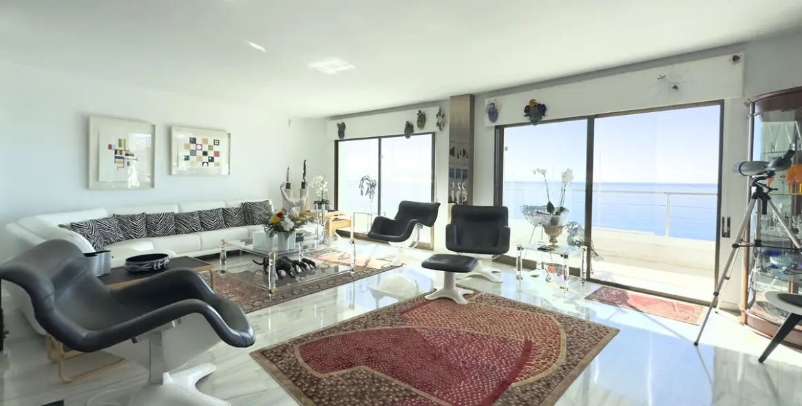 Продажа  отдельно стоящей виллы в Benalmadena Costa 5