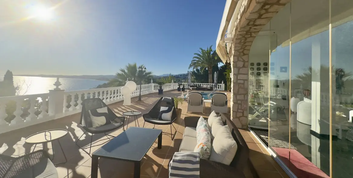 Продажа  отдельно стоящей виллы в Benalmadena Costa 29