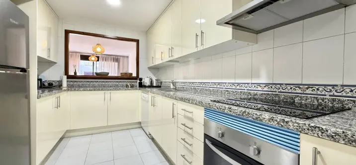 Short-term rent of ground floor apartment in La Duquesa 2