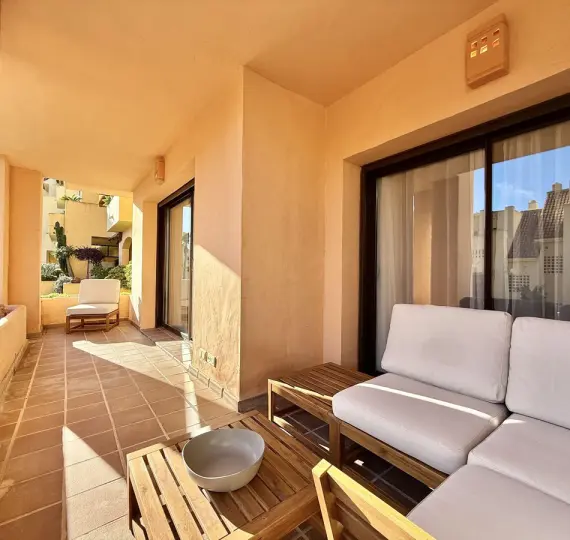Short-term rent of ground floor apartment in La Duquesa
