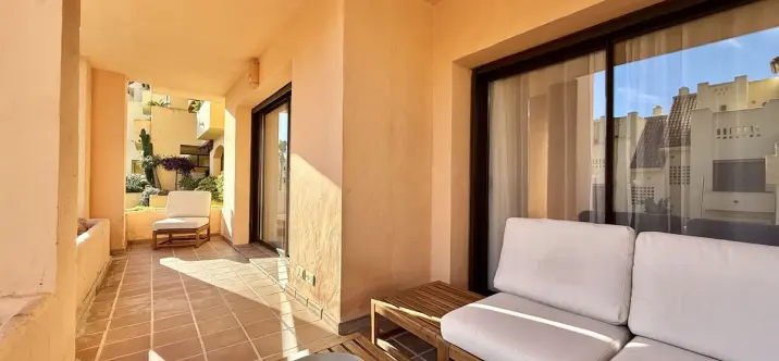 Short-term rent of ground floor apartment in La Duquesa 3
