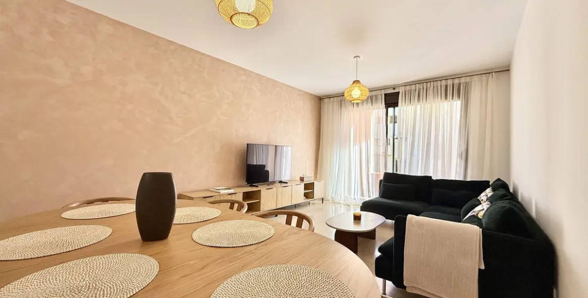 Short-term rent of ground floor apartment in La Duquesa 18