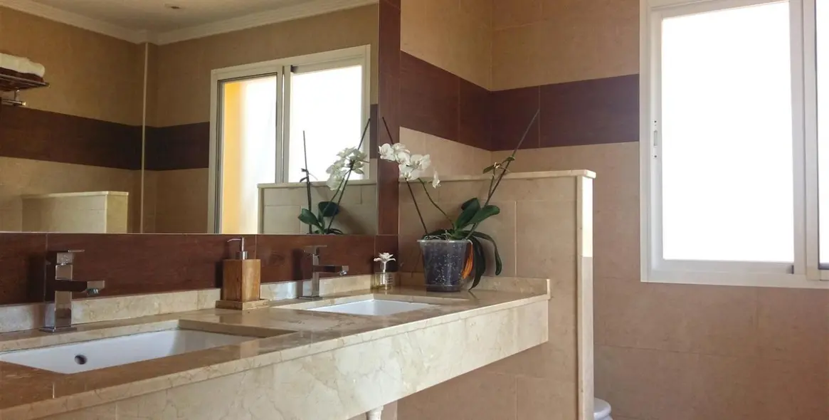 Долгосрочная аренда пентхауса в Estepona 10