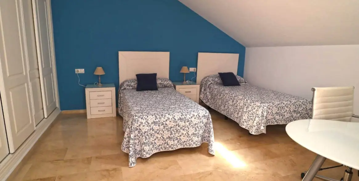 Долгосрочная аренда пентхауса в Estepona 14