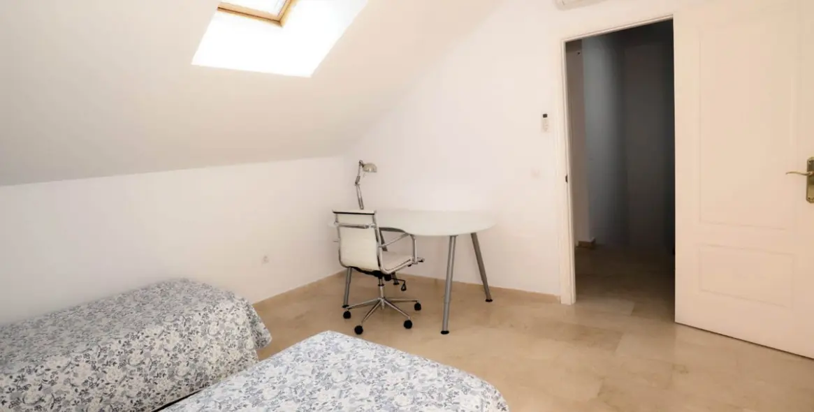 Долгосрочная аренда пентхауса в Estepona 27