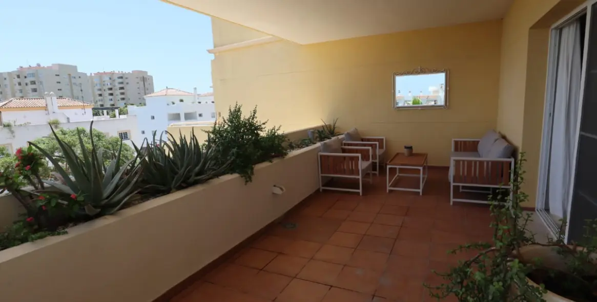 Долгосрочная аренда пентхауса в Estepona 34