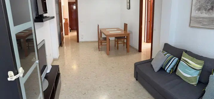 Sale of middle floor apartment in Torremolinos Centro 1
