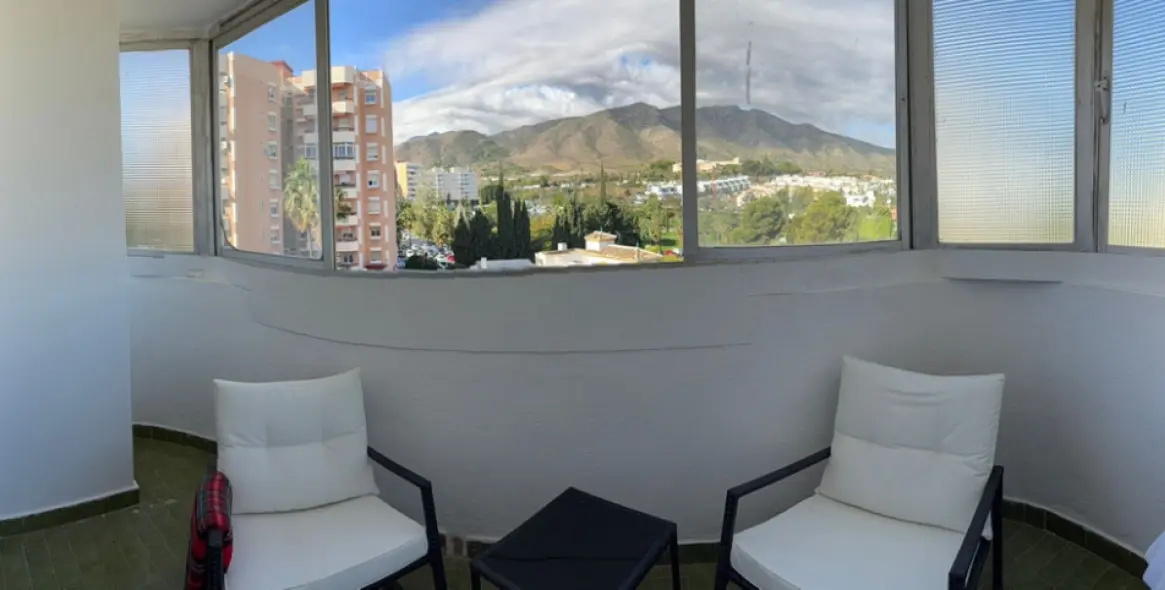 Sale of middle floor apartment in Torremolinos Centro 14