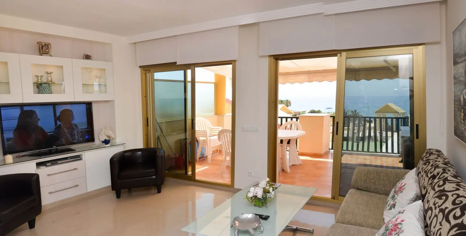 Sale of studio in Elviria 2