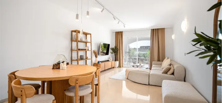 Продажа апартаментов на среднем этаже в La Quinta 0