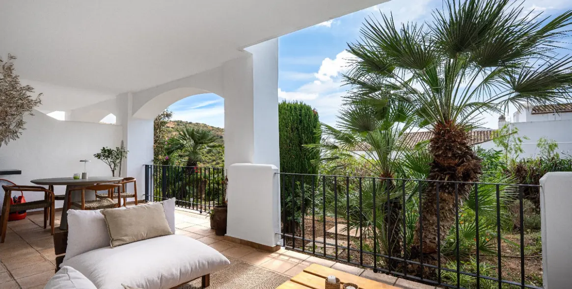 Продажа апартаментов на среднем этаже в La Quinta 17