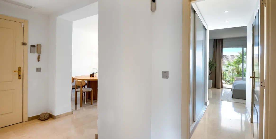 Продажа апартаментов на среднем этаже в La Quinta 20