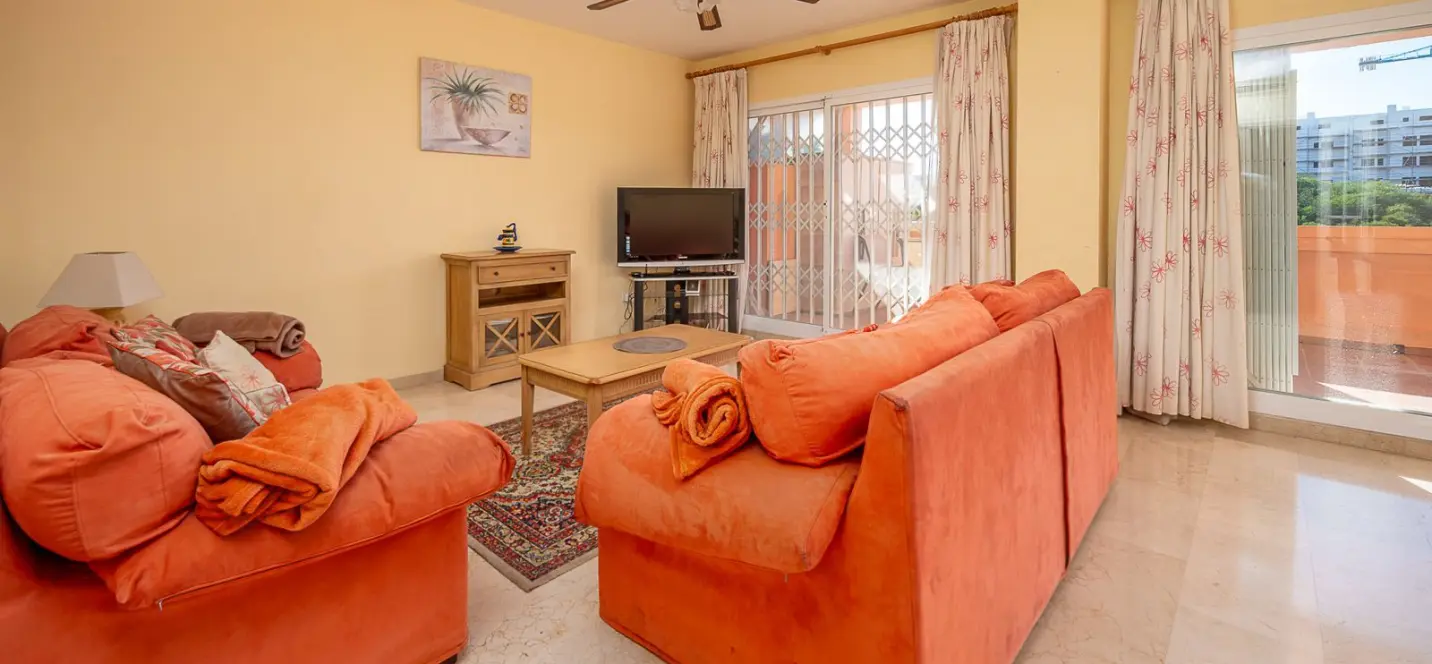 Venta de apartamento en planta baja en El Faro 3