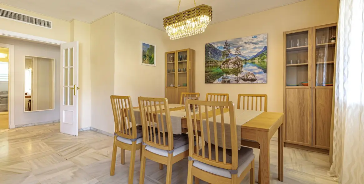 Sale of middle floor apartment in Benalmadena 6