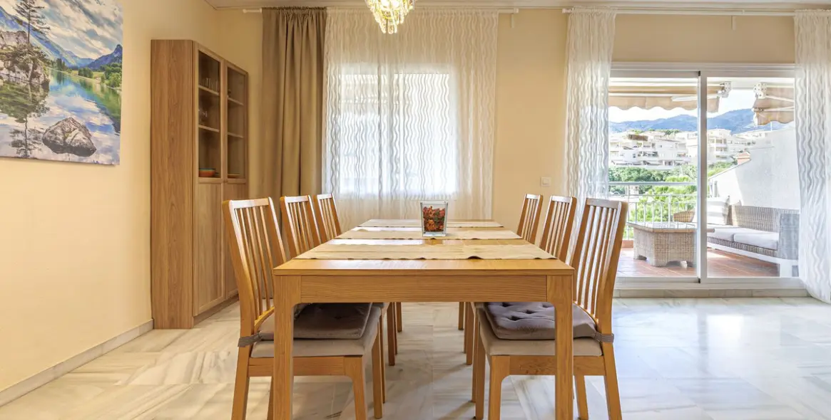 Sale of middle floor apartment in Benalmadena 8