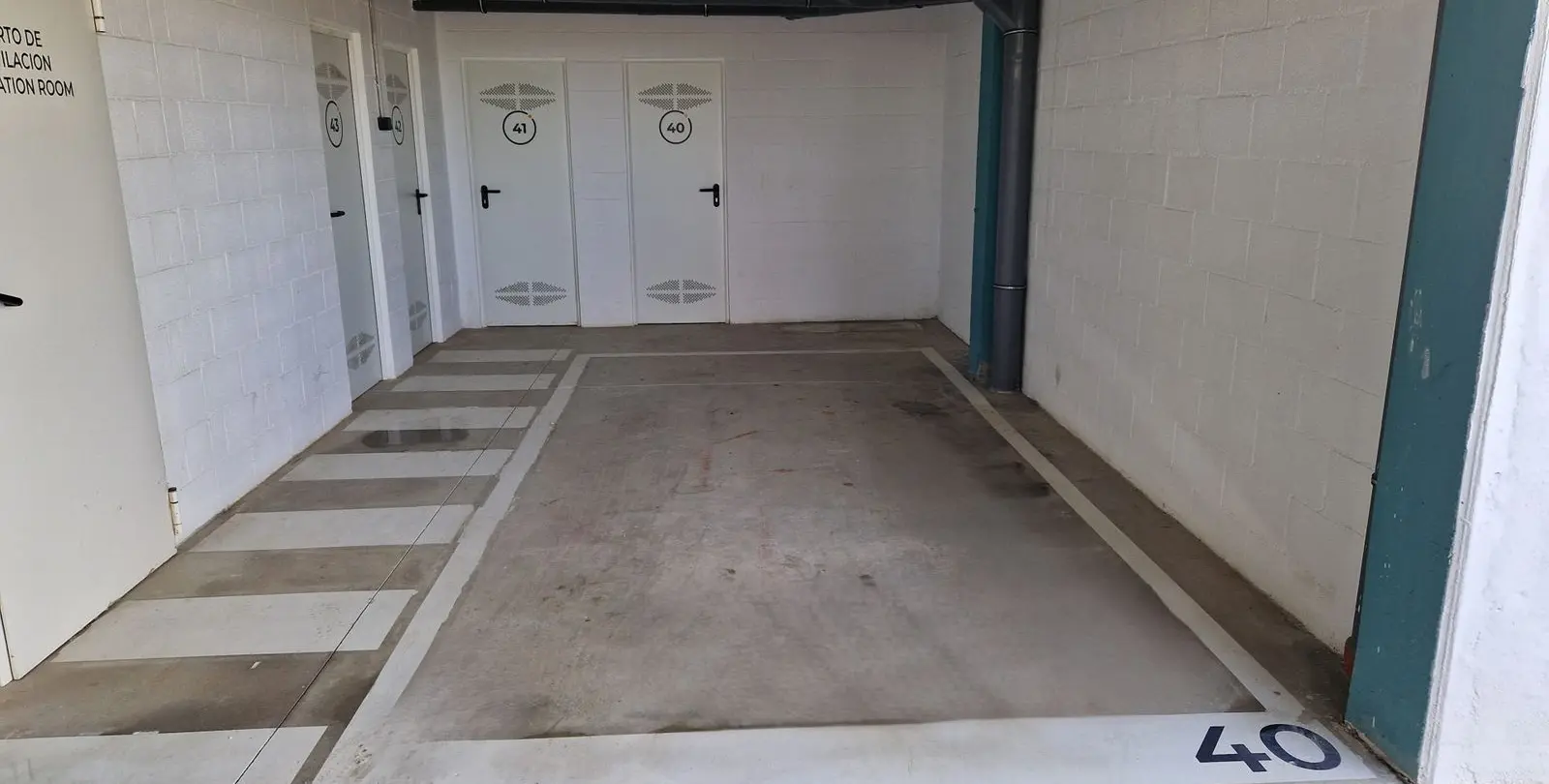 Sale of middle floor apartment in Estepona 17