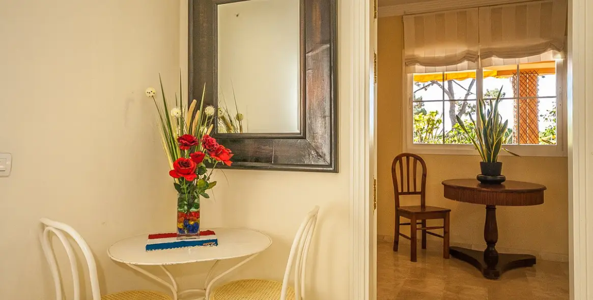 Продажа апартаментов на среднем этаже в Elviria 15