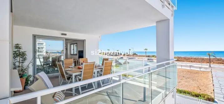 Sale of middle floor apartment in Torrox 1