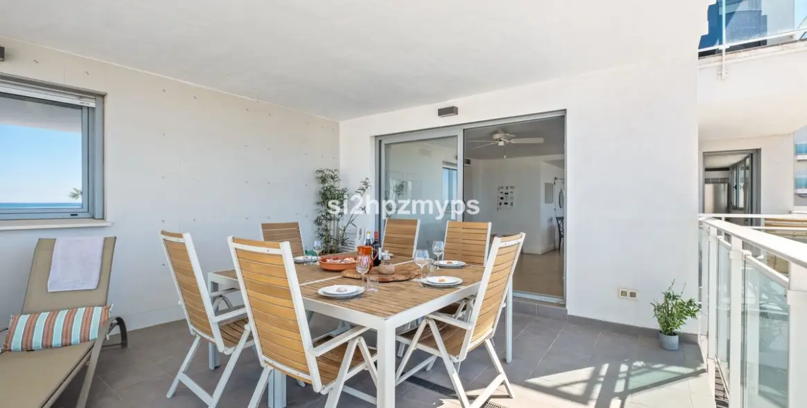 Sale of middle floor apartment in Torrox 5