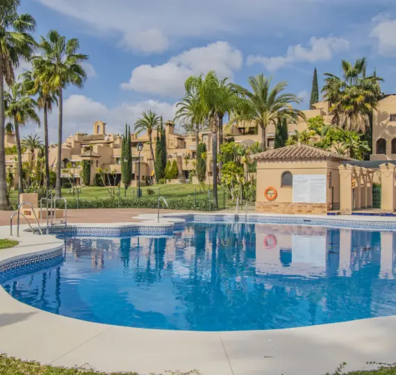 Sale of ground floor apartment in Atalaya