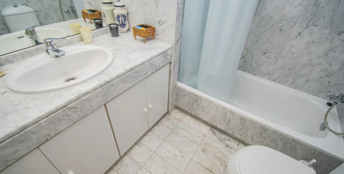 Venta de apartamento en planta baja en Atalaya 25