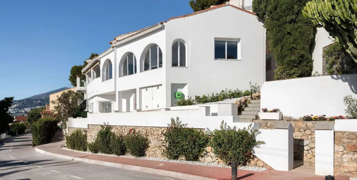 Sale of semi-detached house in Nueva Andalucía (district Nueva Andalucía) 3