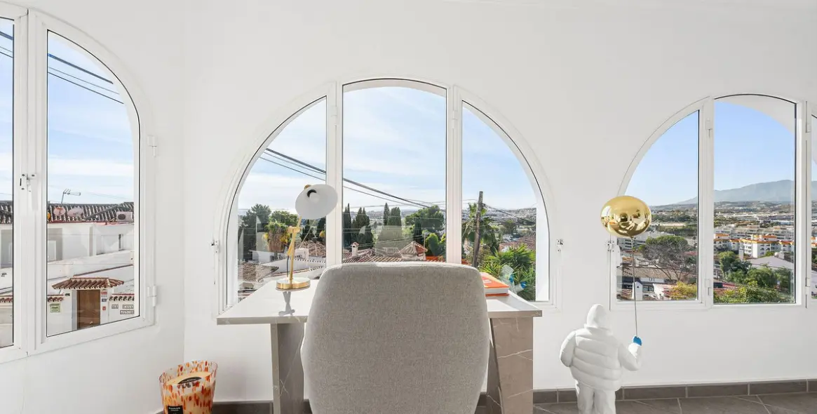 Sale of semi-detached house in Nueva Andalucía (district Nueva Andalucía) 15