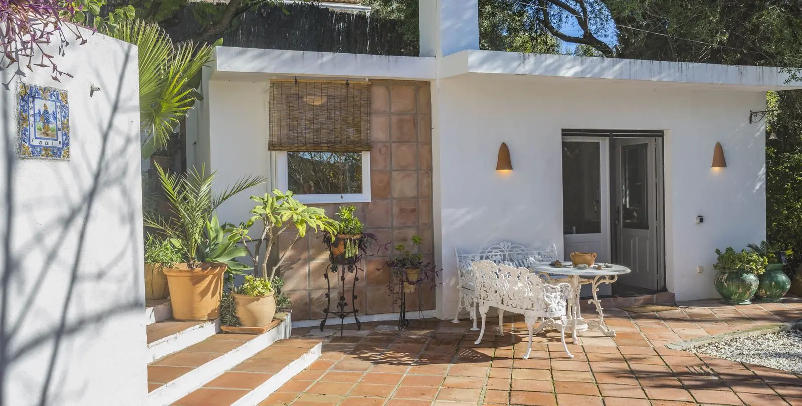 Short-term rent of detached villa in Estepona 4