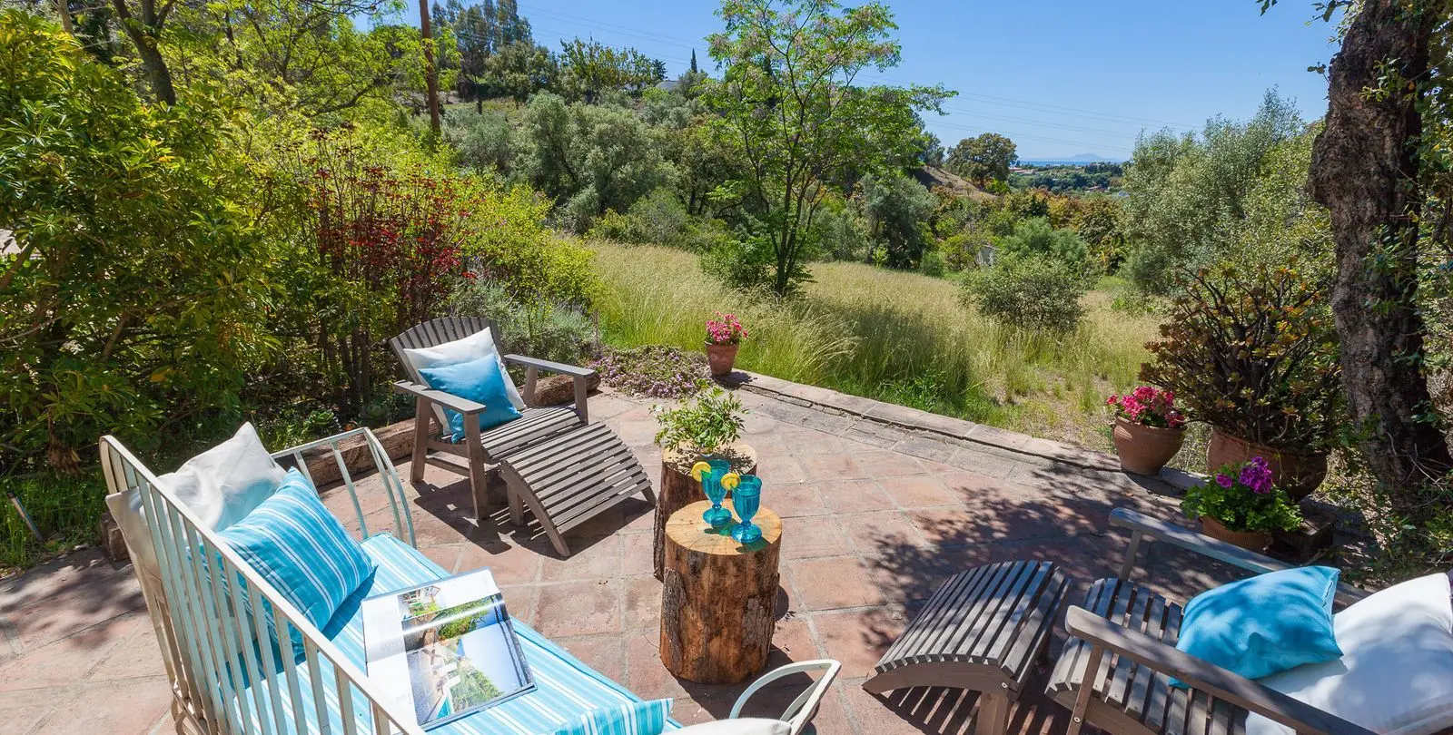 Short-term rent of detached villa in Estepona 5